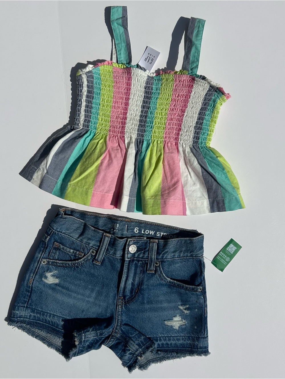 NWT - GAP outfit stripe tank top w/ denim blue shorts